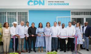 Autoridades entregan el remozado Centro de Primer Nivel Los Quemados en Bonao