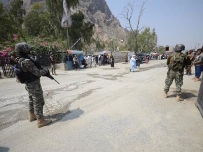 Pakistán: 5 terroristas y 2 soldados muertos en operación militar