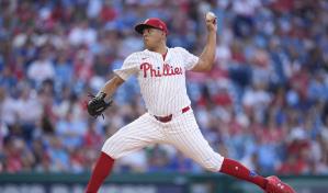 McMahon inicia con jonrón y los Rockies provocan 1ra derrota de Suárez, al vencer 5-2 a los Filis