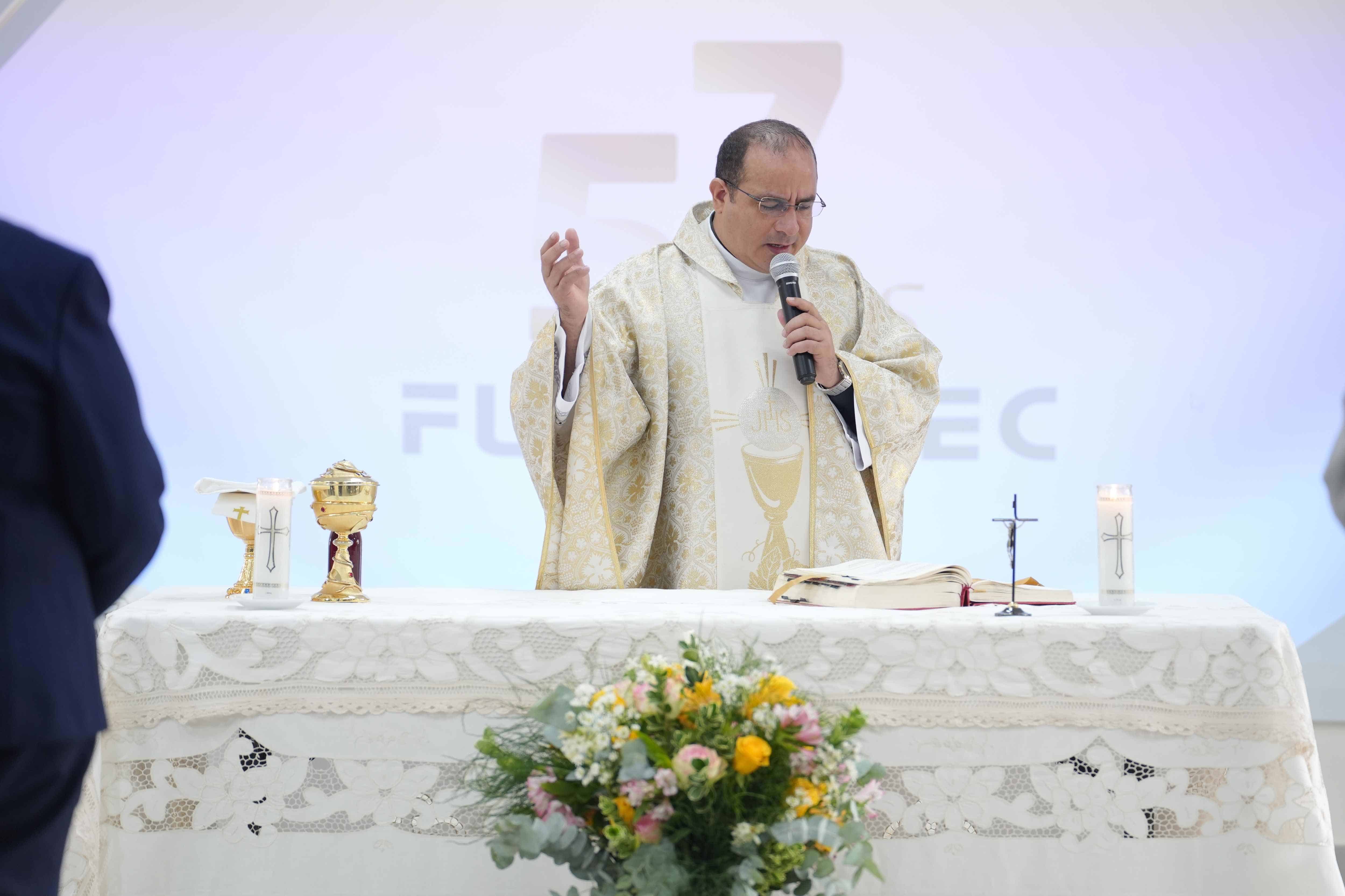 Reverendo Padre Kennedy Rodríguez, Parroquia San Antonio de Padua.