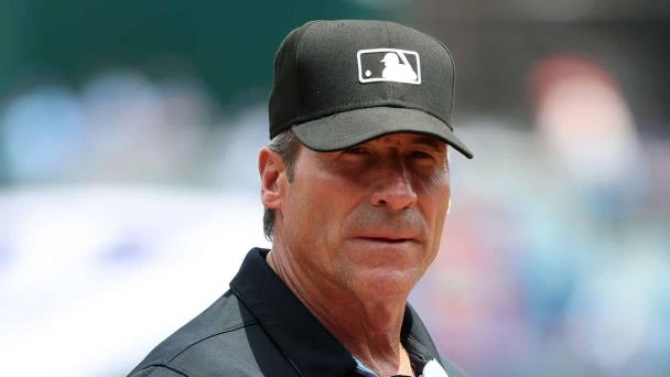Angel Hernández, el árbitro más controversial en Grandes Ligas, se retira del béisbol