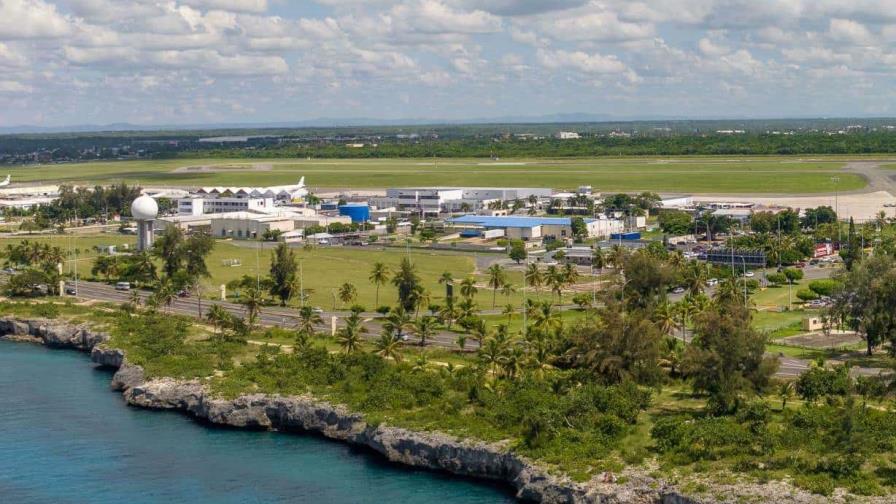 Esperan por permiso ambiental para construir hotel en aeropuerto de Las Américas