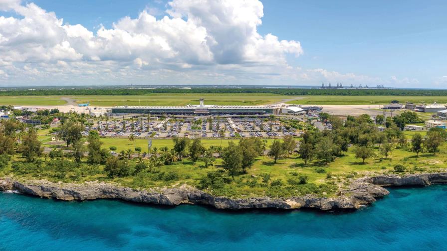 Esperan por permiso ambiental para construir hotel en el aeropuerto Las Américas