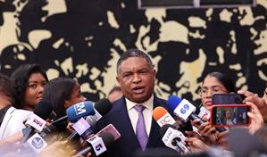 Yván Lorenzo critica la Cámara de Cuentas y lo acusa de "convertirse en un espectáculo mediático"