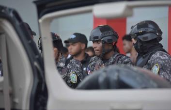 Ocupan fusil durante el apresamiento de otro de los implicados en asalto a sucursal del Banreservas