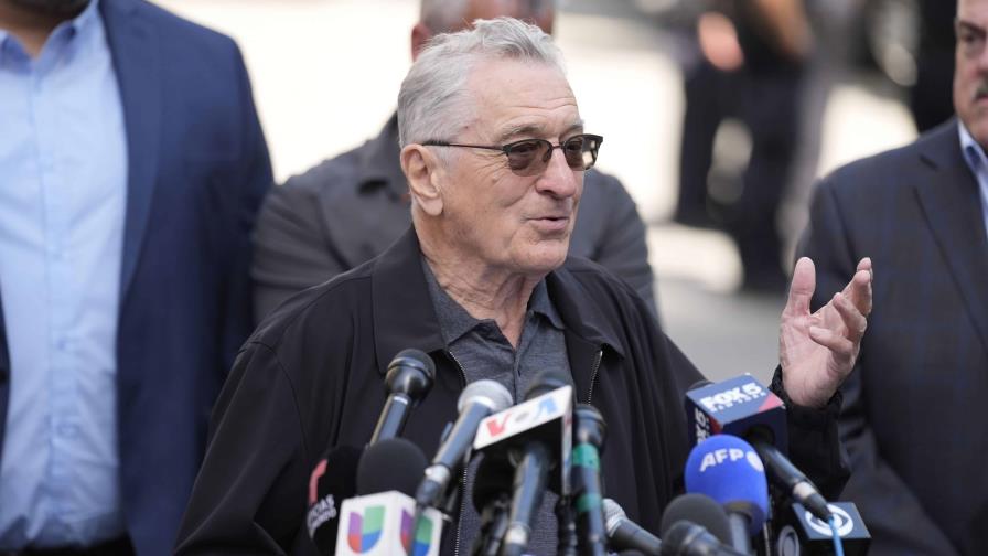 Equipo de campaña de Biden envía al actor Robert De Niro al juicio de NY contra Trump