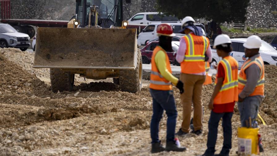 En agosto estarían funcionando los 14 carriles de la autopista Duarte sobre la Luperón