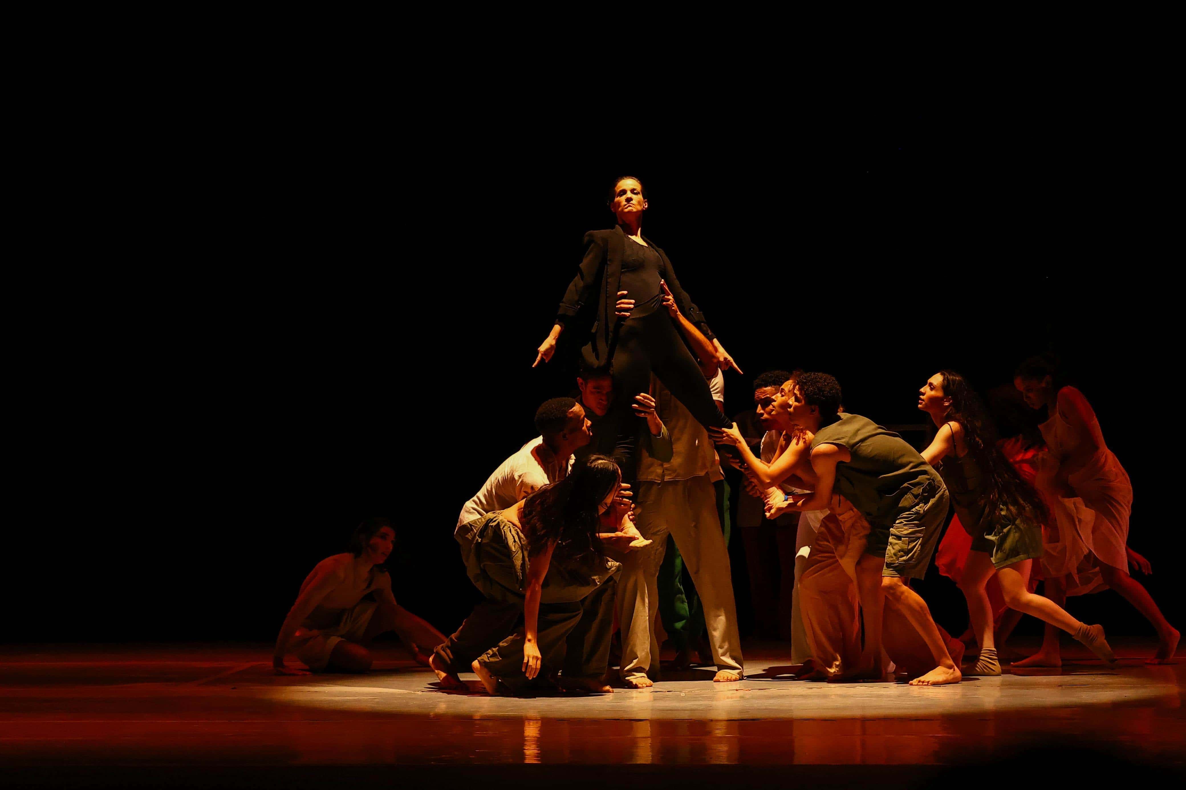 Mañana, coreografía: Cindy Sosa y Joel Genao.