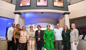 Ministerio de la Mujer devela los retratos de Abigail Mej&iacute;a, Gladys Guti&eacute;rrez y Magaly Pineda