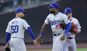 Shohei Ohtani y Smith ayudan a Dodgers a vencer a Mets y barren serie de 3 juegos