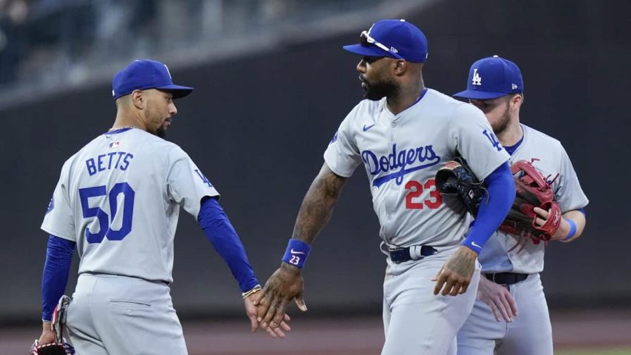 Shohei Ohtani y Smith ayudan a Dodgers a vencer a Mets y barren serie de 3 juegos