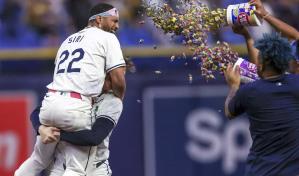 José Sirí aporta tremenda atrapada y hit decisivo para triunfo de Rays ante Atléticos
