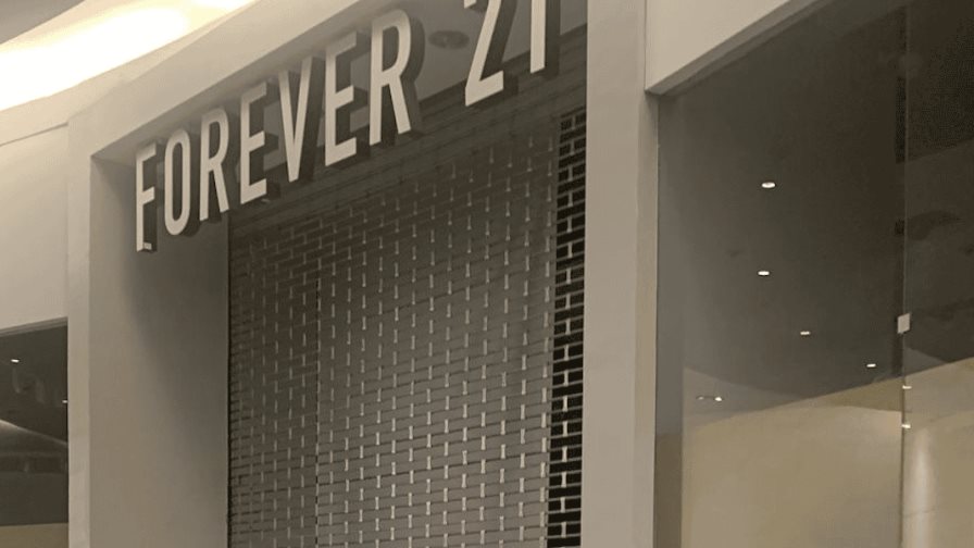 Forever 21 cierra su tienda en Ágora Mall