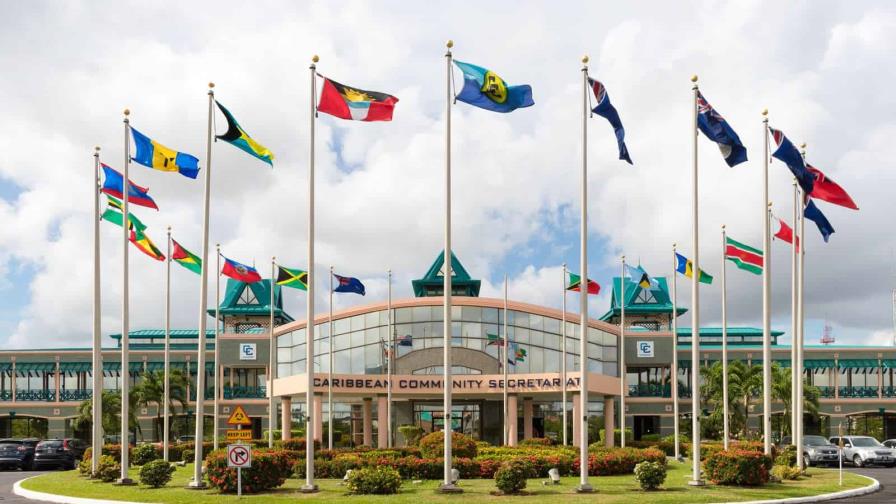 Caricom aplaza su cumbre anual por el huracán Beryl de categoría 4