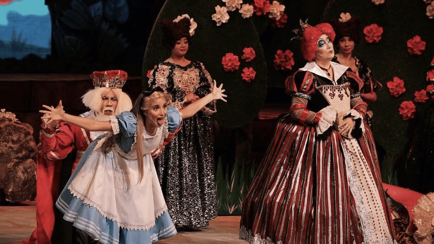 Regresa el musical Alicia en el país de las maravillas en Theamus