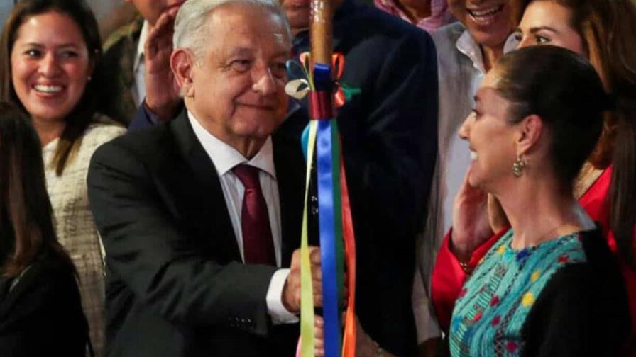 ¿Por qué AMLO es un presidente adulado a pesar de un historial económico poco reluciente?