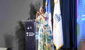 Minerd inicia Tercer Campeonato Nacional de Debates con 400 estudiantes