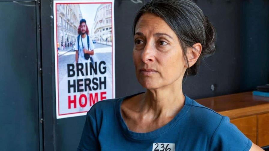 El dolor indescriptible de la madre de un joven rehén israelí retenido en Gaza