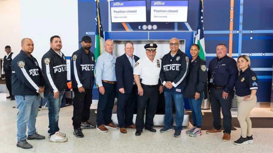 Policía de Nueva York entrega 500 chalecos antibalas a República Dominicana