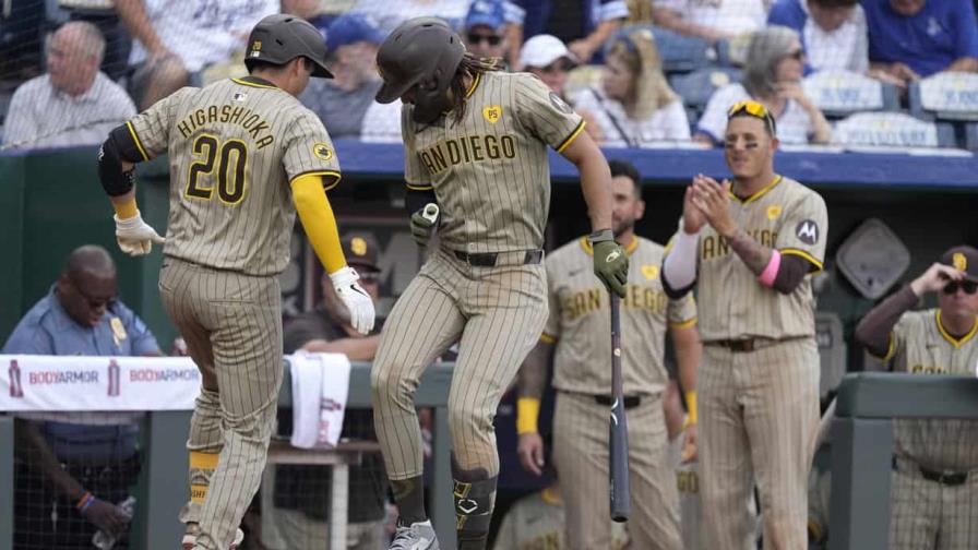 VIDEO | Fernando Tatis Jr. conecta su décimo jonrón, Padres vencen Reales