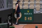 Swiatek y Gauff arrollan rumbo a cuartos en Roland Garros. Alcaraz se cita con Tsitsipas