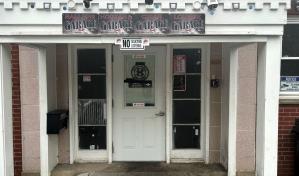 Dos muertos y 7 heridos en un tiroteo en un bar en un suburbio de Pittsburgh