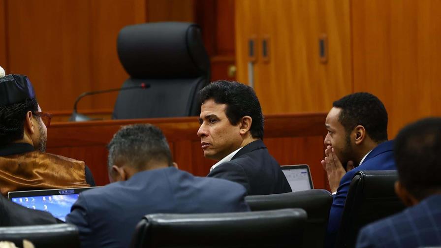 Adán Cáceres busca le varíen coerción como a otros acusados de corrupción