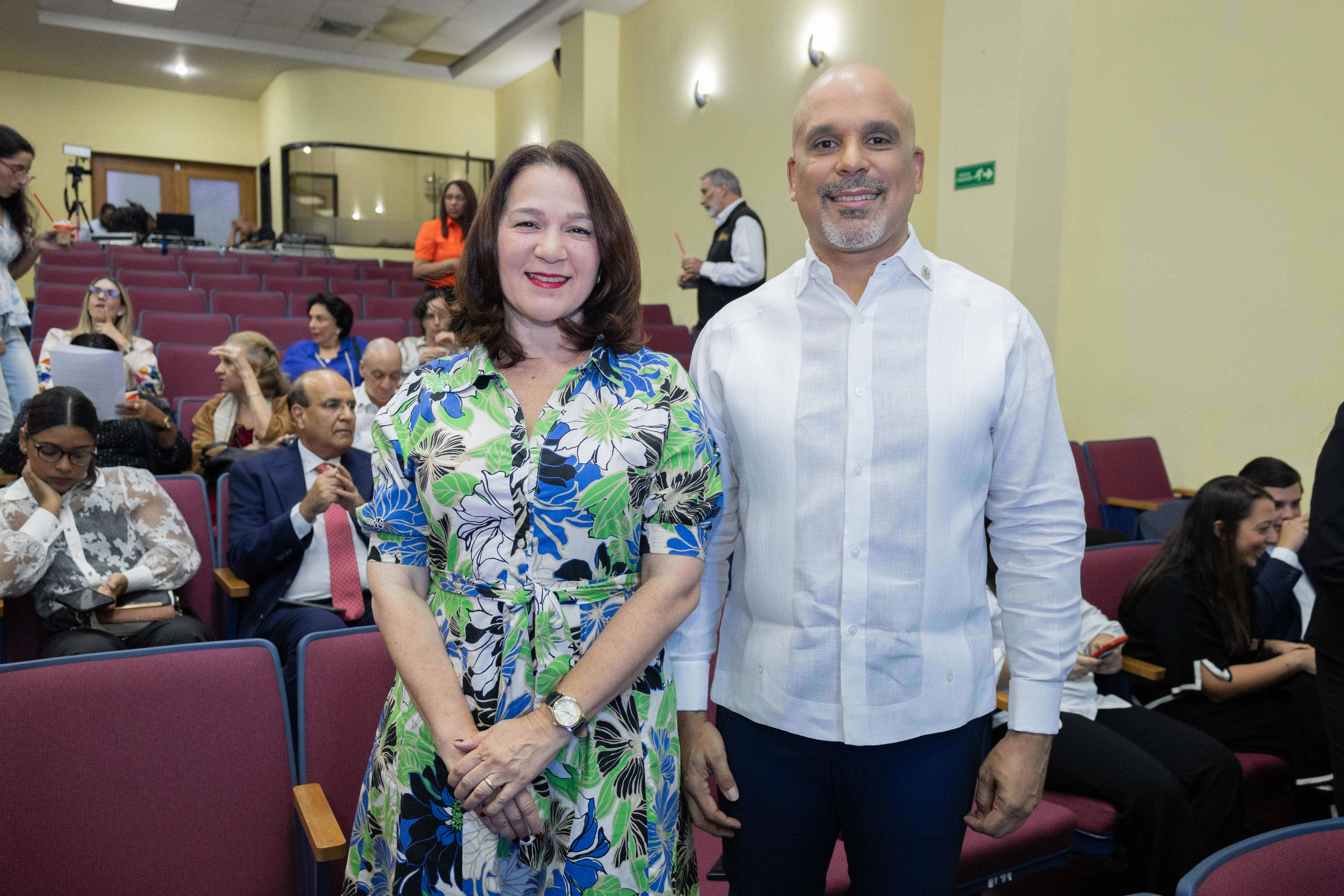 Lucilita matos y Federman Cruz.