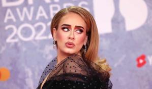 La cantante Adele detiene un concierto en Las Vegas al oír un grito homófobo