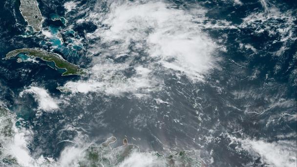 Lluvias continuarán toda la semana por vaguada y dos ondas tropicales