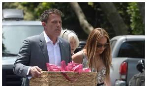 Ben Affleck y Jennifer L&oacute;pez juntos en fiesta de graduaci&oacute;n de hija del actor