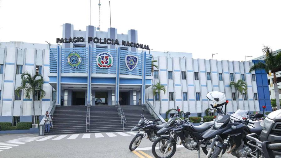 La Policía mata a dos hombres durante una persecución en Los Alcarrizos