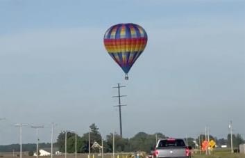 Globo aerostático choca contra cables eléctricos en Indiana, hiriendo a tres personas