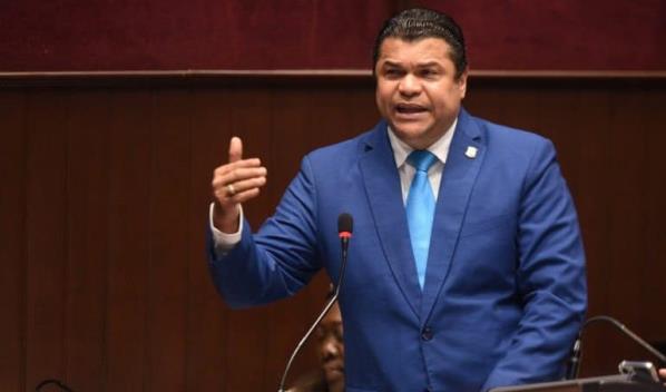 Tob&iacute;as Crespo destaca potencial de la IA para mejorar la movilidad y la inclusi&oacute;n