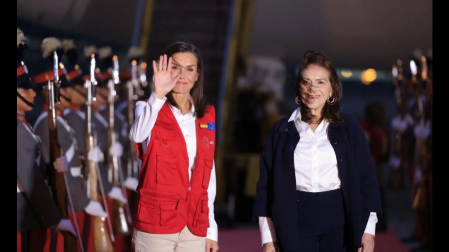 La reina Letizia llega a Guatemala en viaje de cooperación