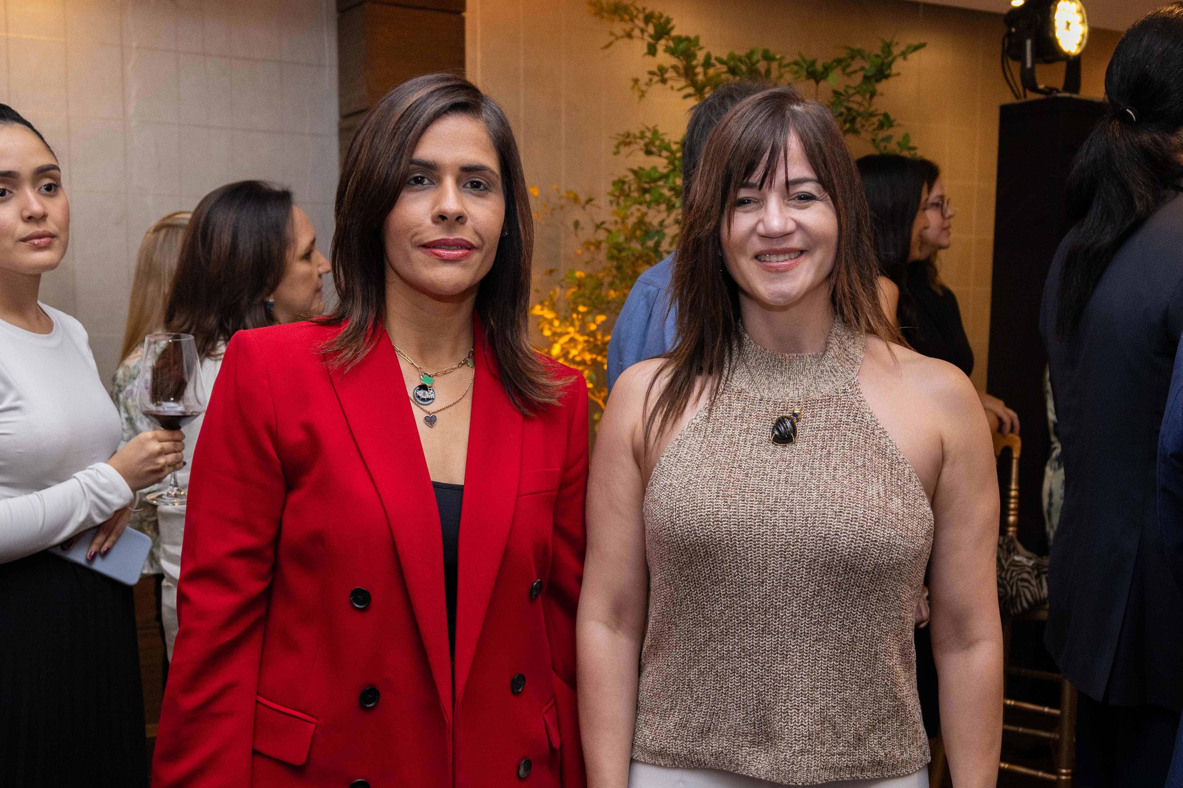 Madelyn Martínez y Taína Medina.