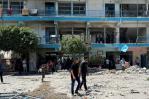 El ejército israelí ataca una escuela de la UNRWA en Gaza que ‘alberga una base de Hamás’