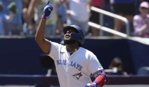 Guerrero Jr. conecta jonrón y empuja tres,  en triunfo de Azulejos sobre Orioles