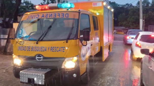 Inundaciones en Santiago por desbordamiento del arroyo Gurabo