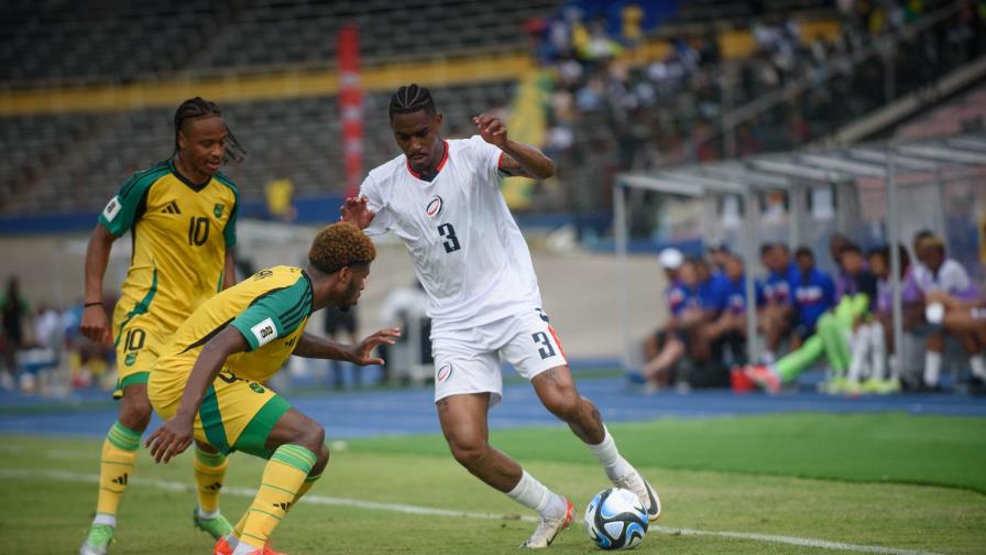 Dominicana arranca con una derrota en Jamaica el camino al Mundial