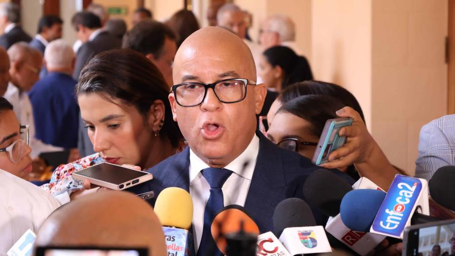 Gobierno dice que aprobará todas las reformas necesarias