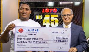 Leidsa entrega 45 millones a joven de Villa Altagracia