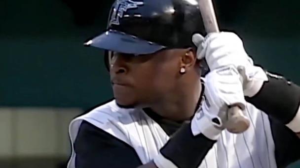 Luis Castillo conectó hit en 35 partidos seguidos en la MLB