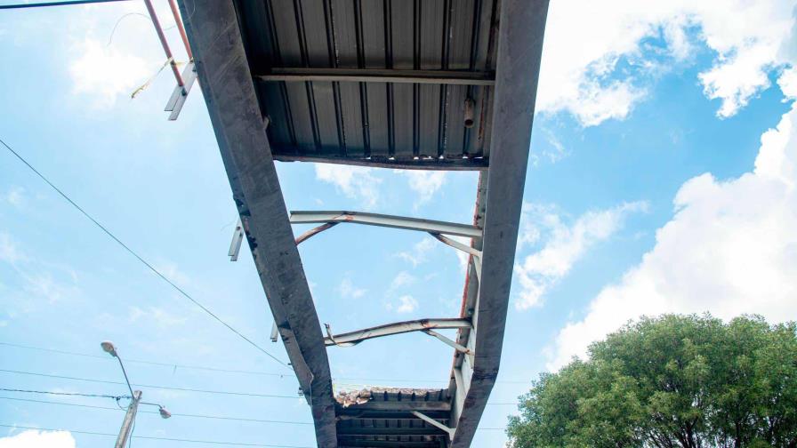 Obras Públicas construirá un nuevo puente peatonal en la Charles de Gaulle Obras Públicas construirá un nuevo puente peatonal en la Charles de Gaulle