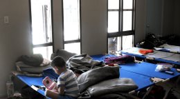 Miles de menores que ingresaron solos a EE. UU. se exponen a no tener representaci&oacute;n legal