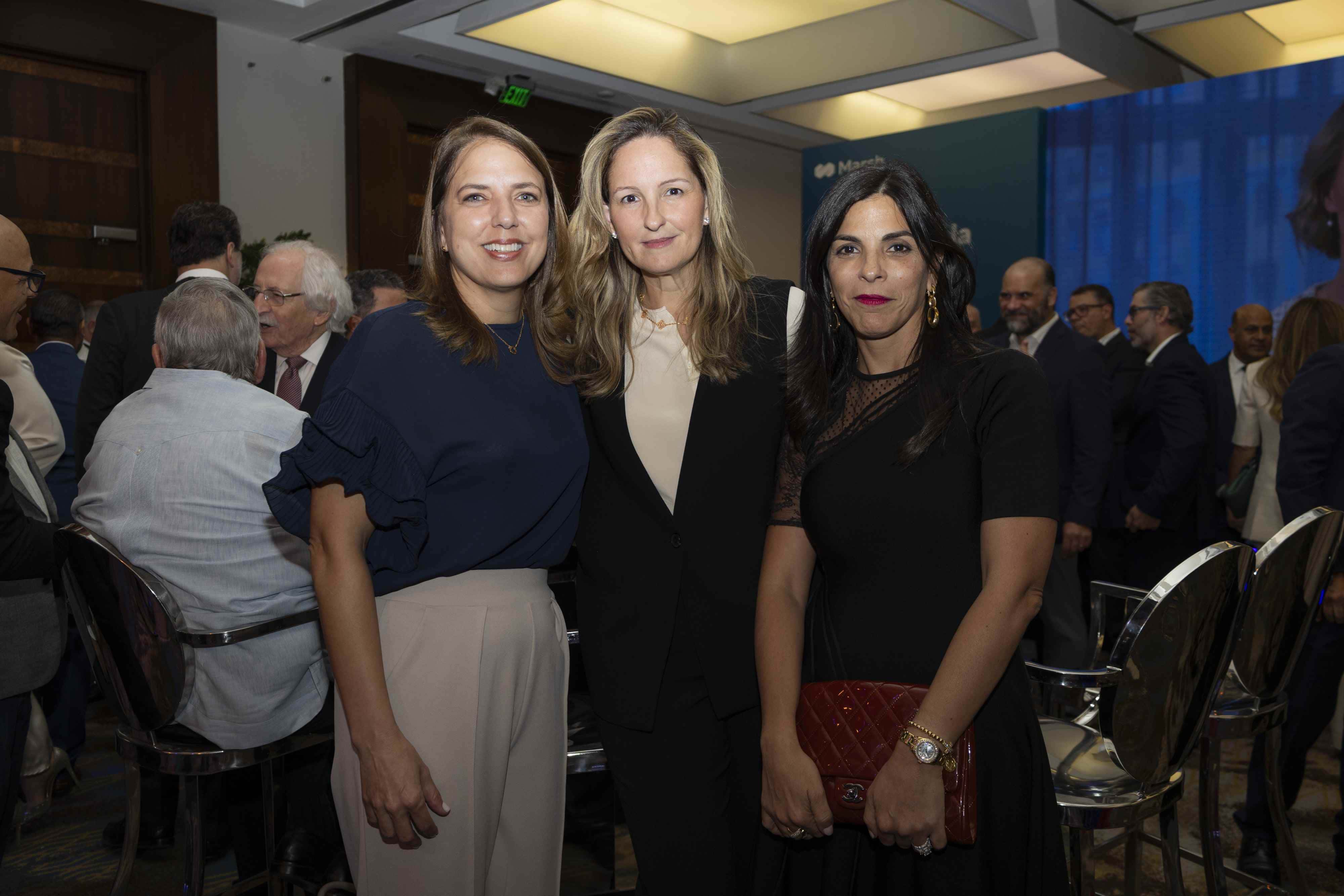 Carmen Mejía, Laura Porcella y Francesca Rainieri.