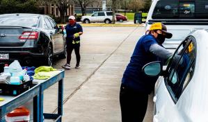 El desempleo entre los hispanos sube en mayo hasta el 5 %, pero mejora entre las mujeres