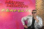 Manuel Medrano narra la historia de la música con la que creció en su nuevo álbum