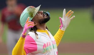 Fernando Tatis Jr. pega jonrón y Padres vencen a Diamondbacks