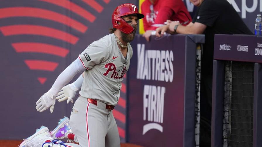Filis superan a Mets en el primer partido de Londres, Suárez consigue su 10ma victoria